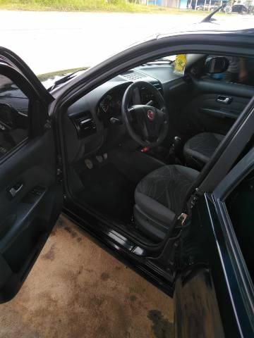 Fiat Siena 2015 - Foto 2