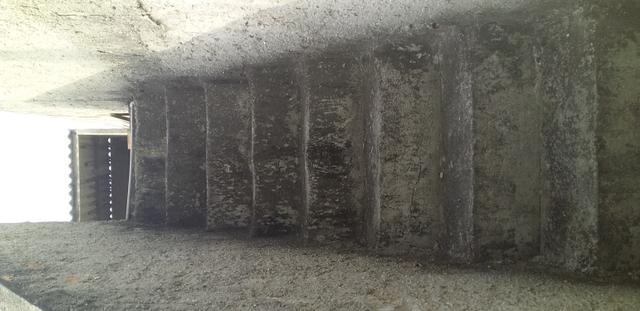 Vendo casa 2 quartos grande + kitinete de laje + terraço - Foto 8