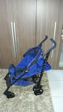 Vendo carrinho de bebê Chico liteway novinho - Foto 2