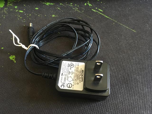 Pedal de efeitos Pedaleira Zoom G3X (acompanha fonte) - Foto 2