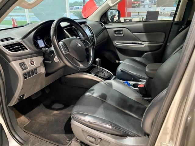 MITSUBISHI L200 TRITON 2.4 16V TURBO DIESEL SPORT HPE-S CD 4P 4X4 AUTOM?TICO. - Foto 5