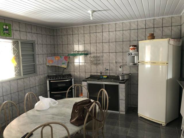 Casa Quitada, Escriturada e Mobliada, com 02 quartos, sendo um suíte e Varandas - Foto 14