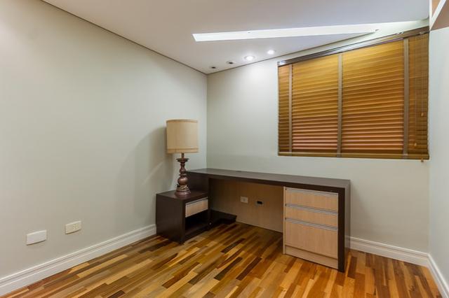 Apartamento a venda 94m Semi-Mobiliado e Totalmente Reformado! - Foto 9