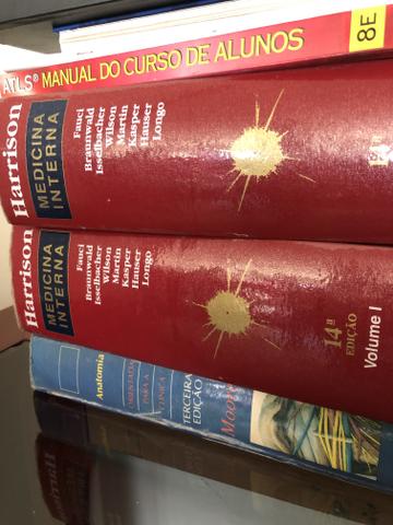 Vendo livros de medicina