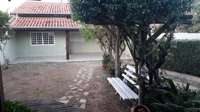 Casa com três quartos + churrasqueira - Foto 2