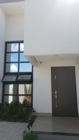 Excelente Oportunidade - Casa Moderna