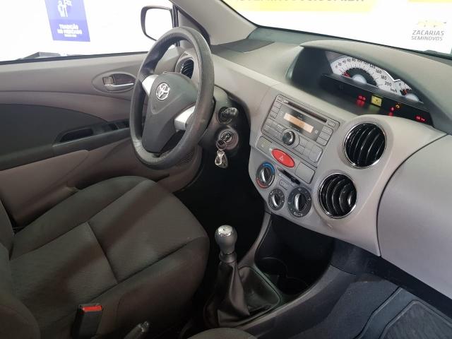 Etios Hatch Etios XLS 1.5 (Flex) 2013 - Foto 6