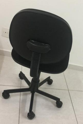 Cadeira giratória