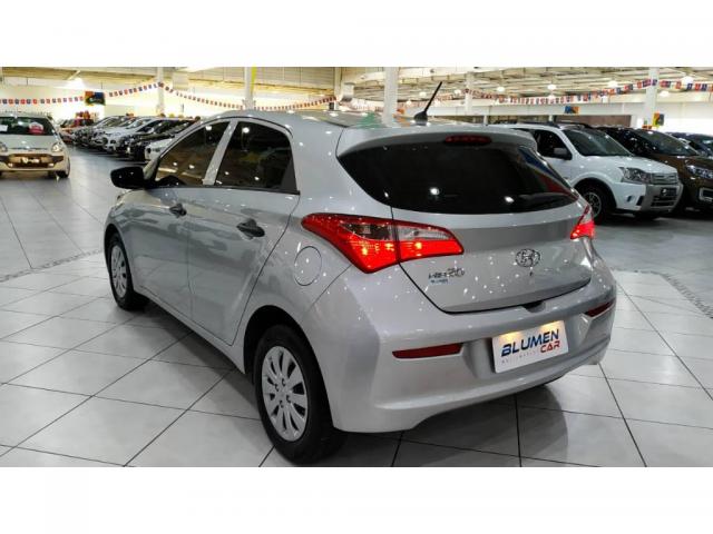 Hyundai HB20 M CONFOR - Foto 11