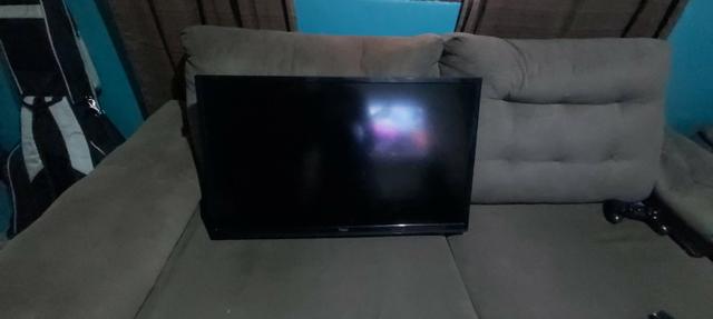 TV Philco 32 pol + conversor completo - Foto 2
