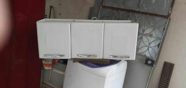 Vendo 2 armário de cozinha de parede de 3 portas não reservo - Foto 4