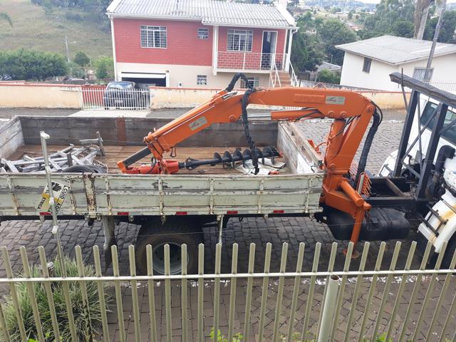Munck, muck, muque, trado, perfuratriz, vw 13.150, vw, caminhão munck - Foto 8
