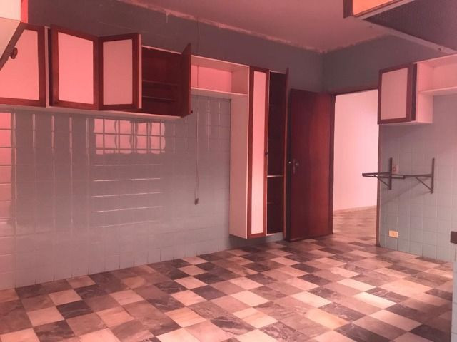 Casa - 4 quartos, setor dos funcionários, ótima oportunidade - Foto 14