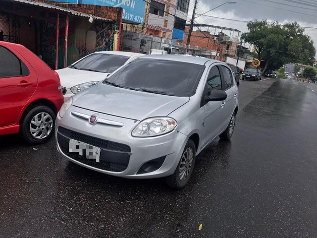 Vendo pálio ano 2015, só ligar ou mandar mensagem os interessados em pagar os 18mil pfv