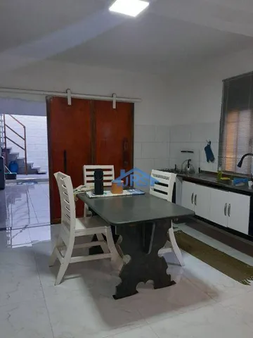 Sobrado com 2 dormitórios à venda, 209 m² por R$ 677.000,00 - Jardim do Líbano - Barueri/S