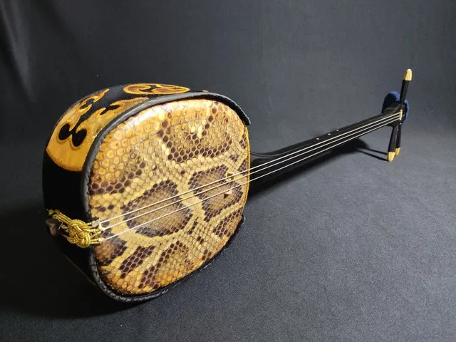 Sanshin (Okinawa Shamisen)