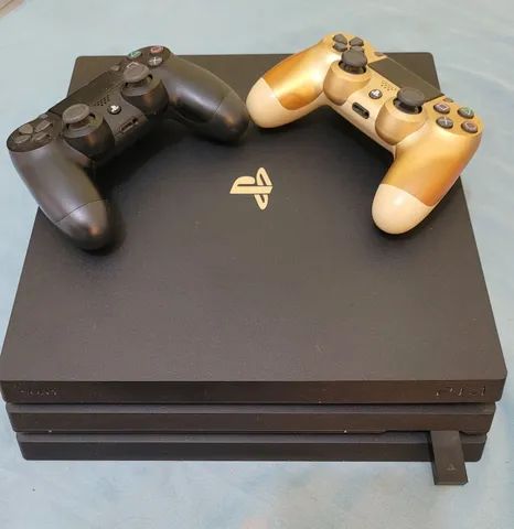 Vendo - Playstation 4 Pro 1Tb CUH-7115B com um ou dois controles, com ou  sem jogos e pouco usado