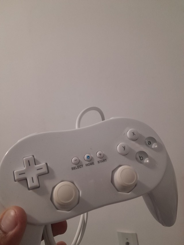 Controle nintendo wii (menos de 2 meses de uso)