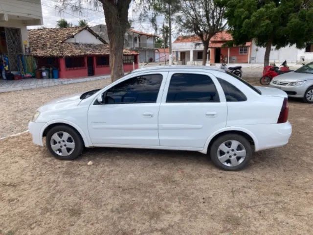 CORSA SEDAN BRANCO EM SOBRAL - Zé Garapa