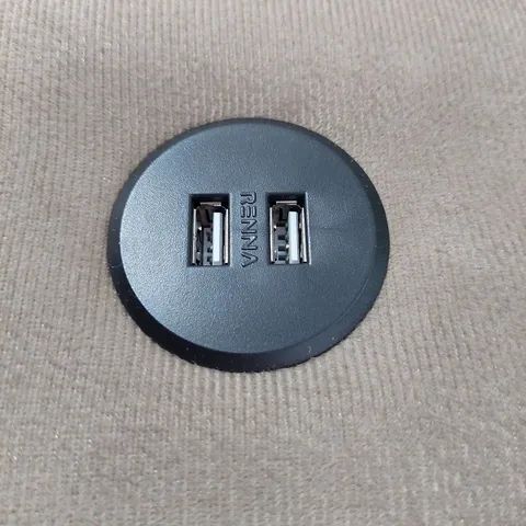 SOFÁ COM PORTA COPOS E CARREGADOR USB RETRÁTIL E RECLINÁVEL 2.30M - Foto 3