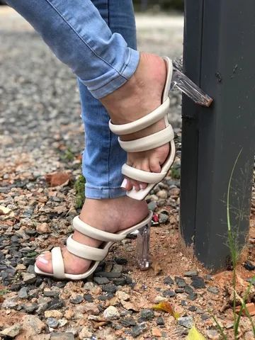 Sandália salto64309758494723124