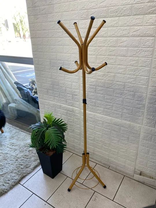 Mancebo Dourado para Loja ou Casa  - Foto 3