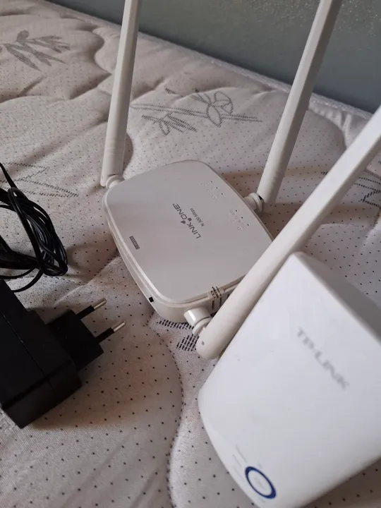 Roteador , modem repetidor Wi-Fi to link link one