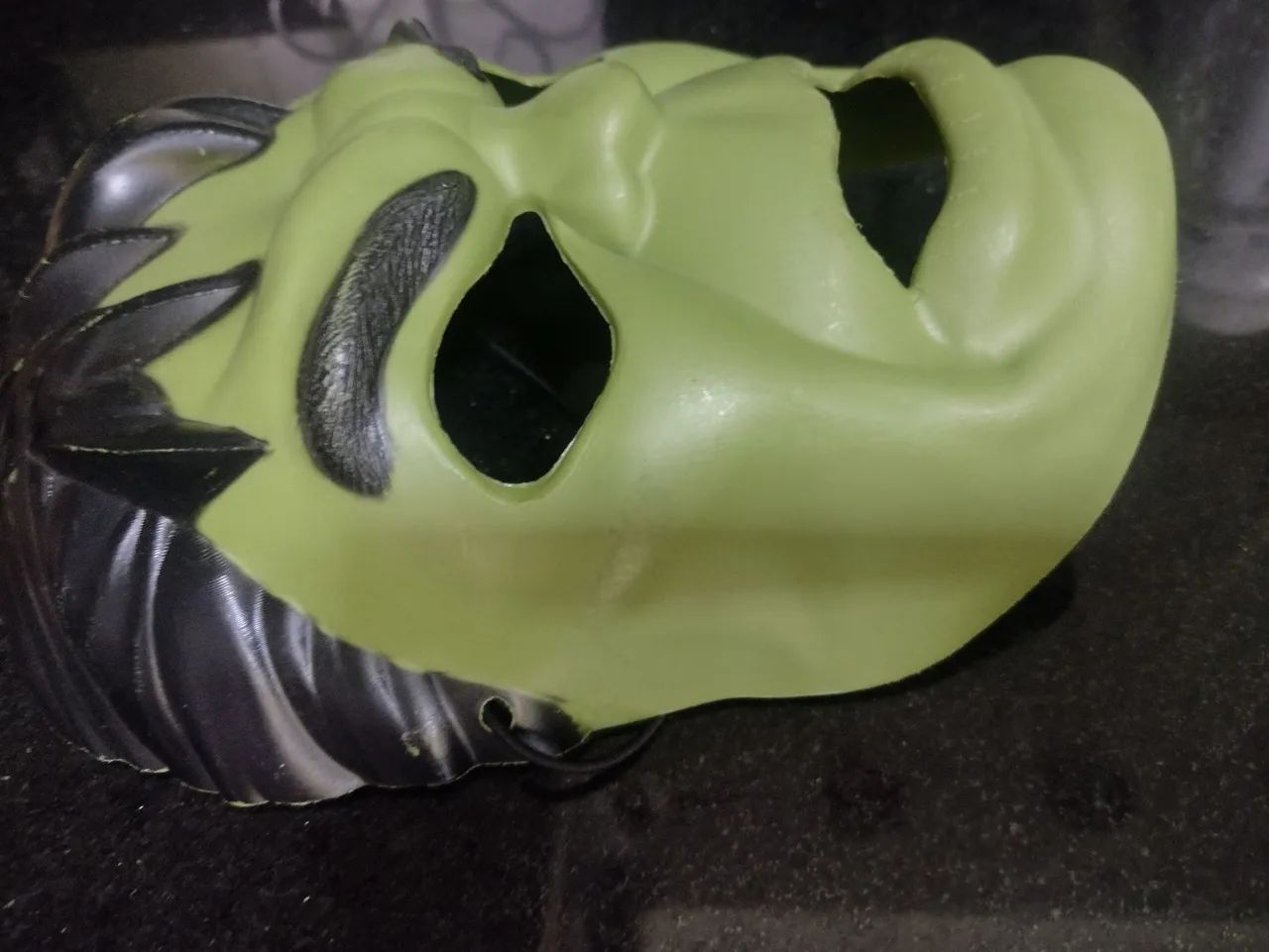 MÁSCARA HULK INFANTIL SEMI NOVA!!! - Foto 2