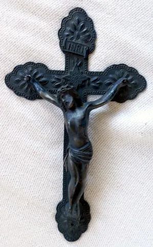 Antigo Crucifixo  tamanho aproximado 27,0,x16,0 cm (Item para Decoração)  - Foto 6