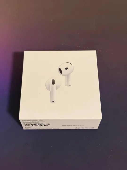 AirPods 4 Com Cancelamento de Ruído 