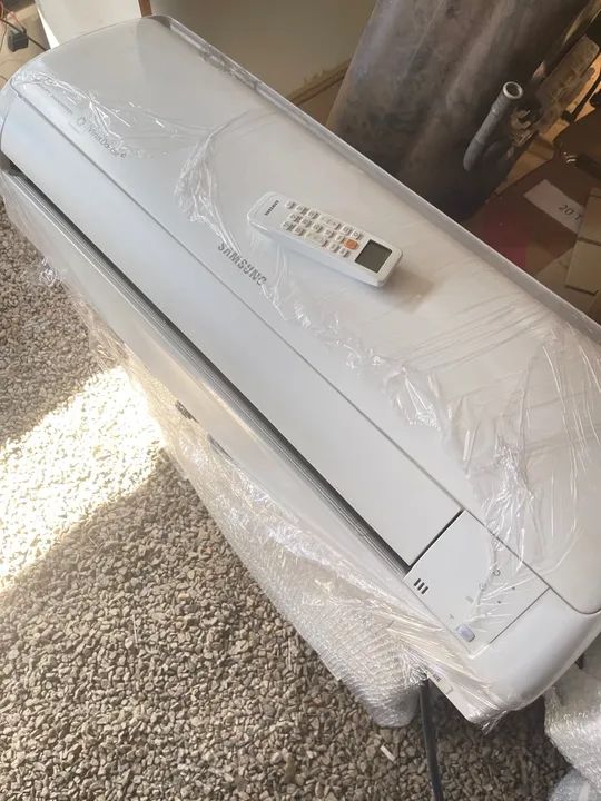 Ar condicionado SPLIT SAMSUNG INVERTER 9000 BTUS - Foto 3