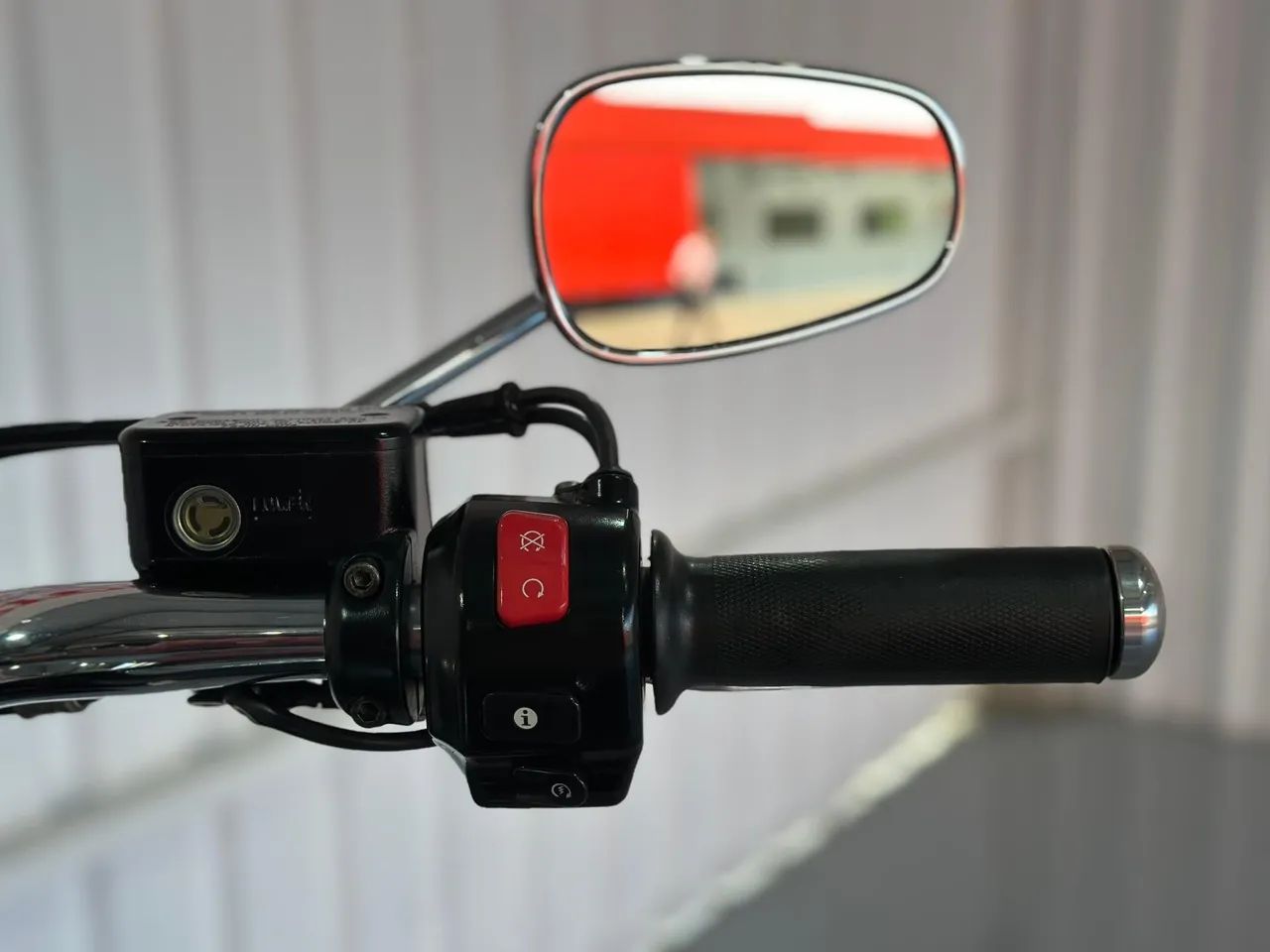 THUNDERBIRD 1700 COMMANDER ABS PRETA 2015/2015 - Foto 5