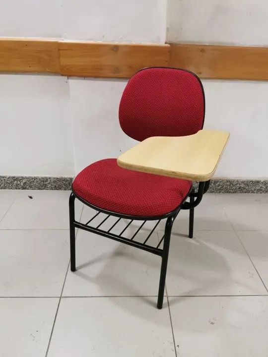 Cadeira Universitario