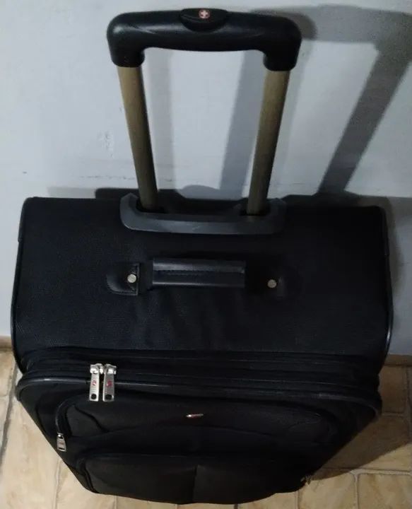 Mala de Viagem Preta - Grande - Excelente Estado - Foto 3