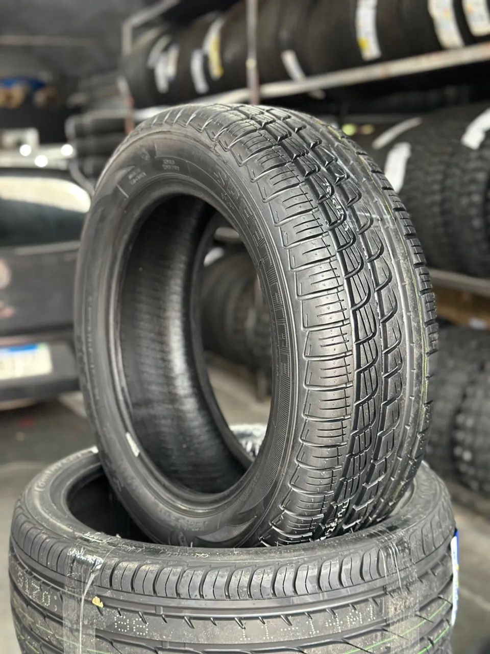 Pneu 195/55/15 aro 15 Perfil 55 remold vipal - Foto 2