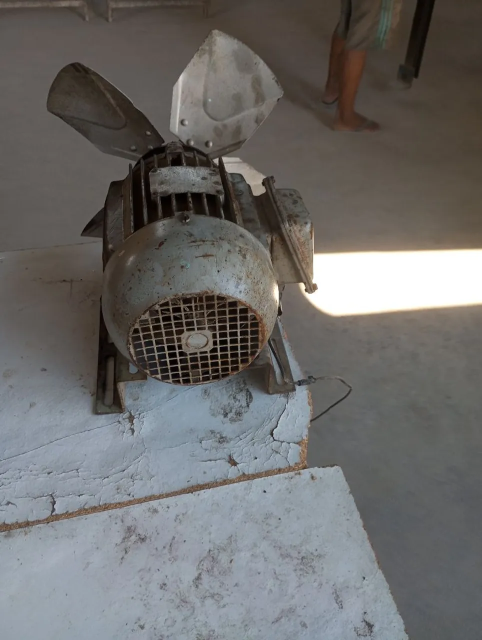 Motor elétrico 5.0CV// 172RPM industrial com ventoinha