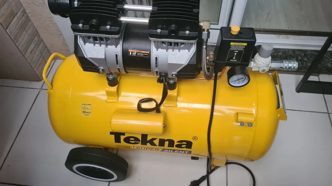 Compressor de Ar Tekna Silêncio e Isento de óleo  50 litros  220 volts - Foto 6