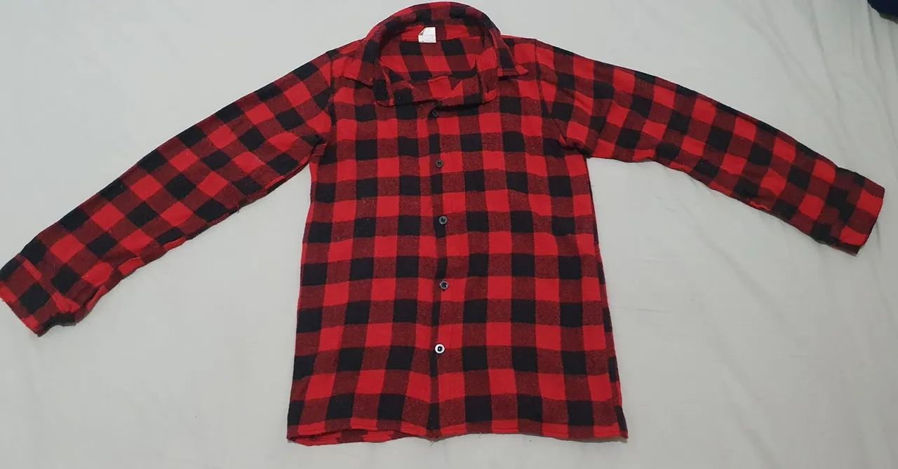 Vendo blusa xadrez 