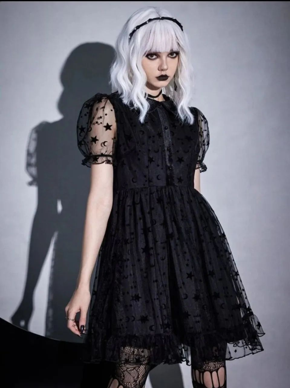 Vestido Preto Gotico de Estrelas - Foto 3