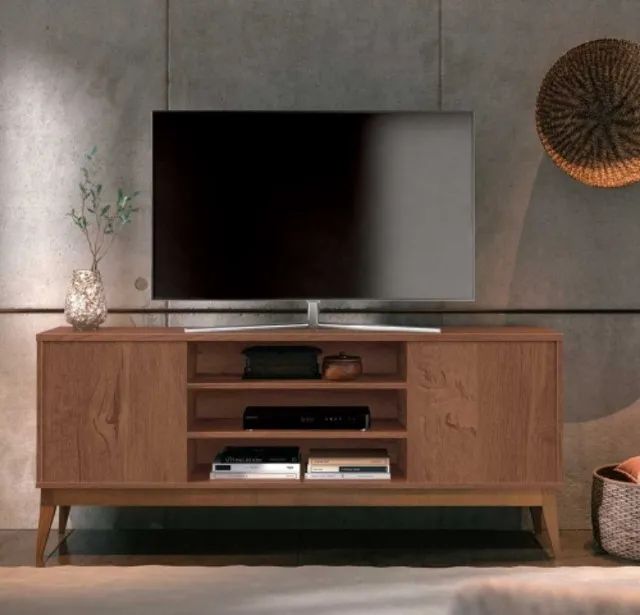 Rack para TV até 65" Pés Madeira Maciça  DIVIDIMOS EM ATE 10 X SEM JUROS  - Foto 2