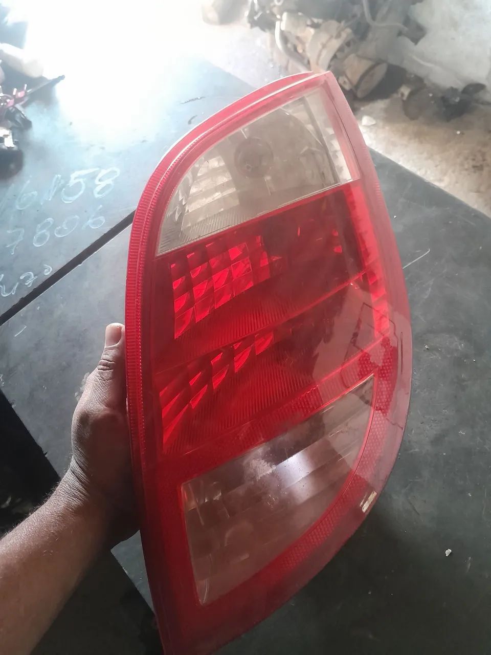Lanterna do ford ka 