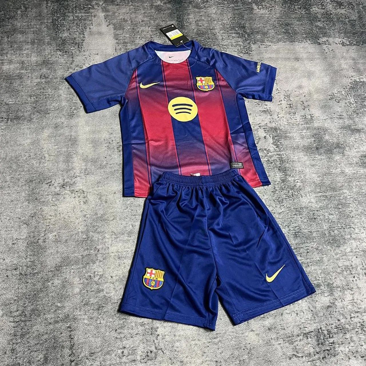 Conjunto Kit Infantil/juvenil Barcelona I 25/26 2 a 13 Anos - Foto 3