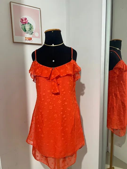 Vestido babados laranja 