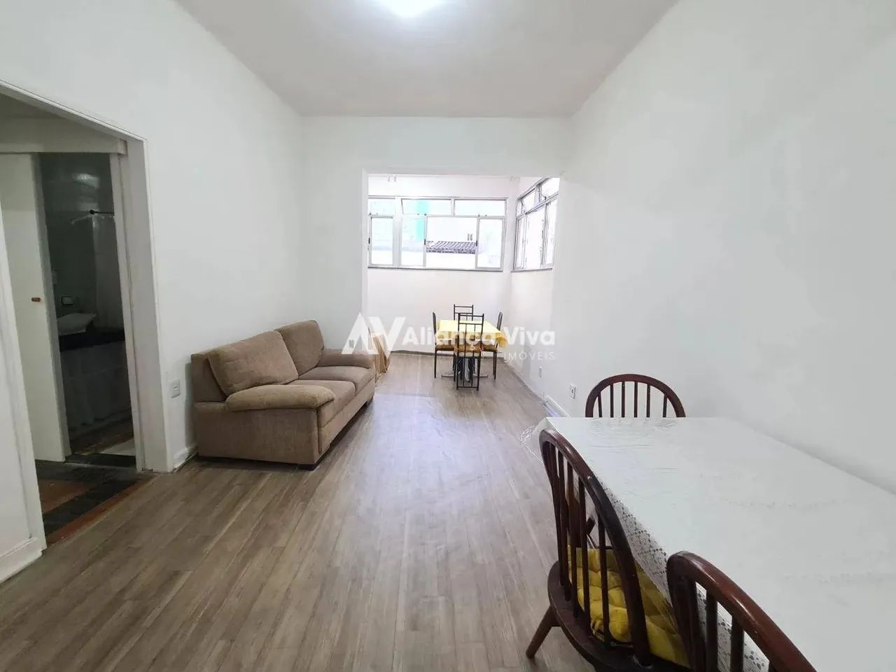 Apartamento a venda com 2 quartos e varanda e dependencia completa - Foto 5