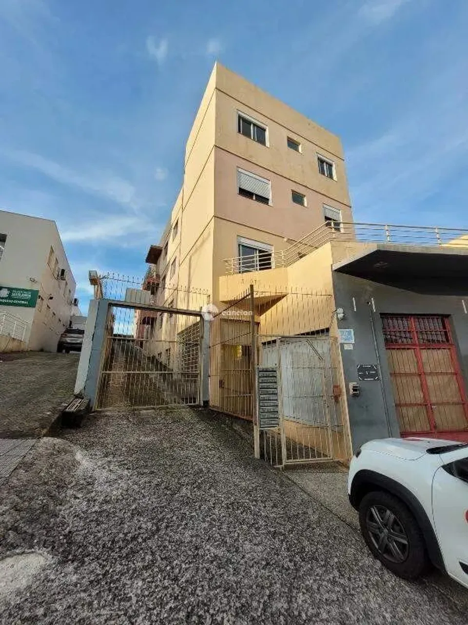 Apartamento para aluguel, 2 quartos, 1 vaga, Centro - Santa Maria/RS