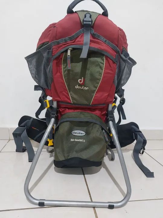 Mochila Deuter Kid Comfort II para carregar crianças
