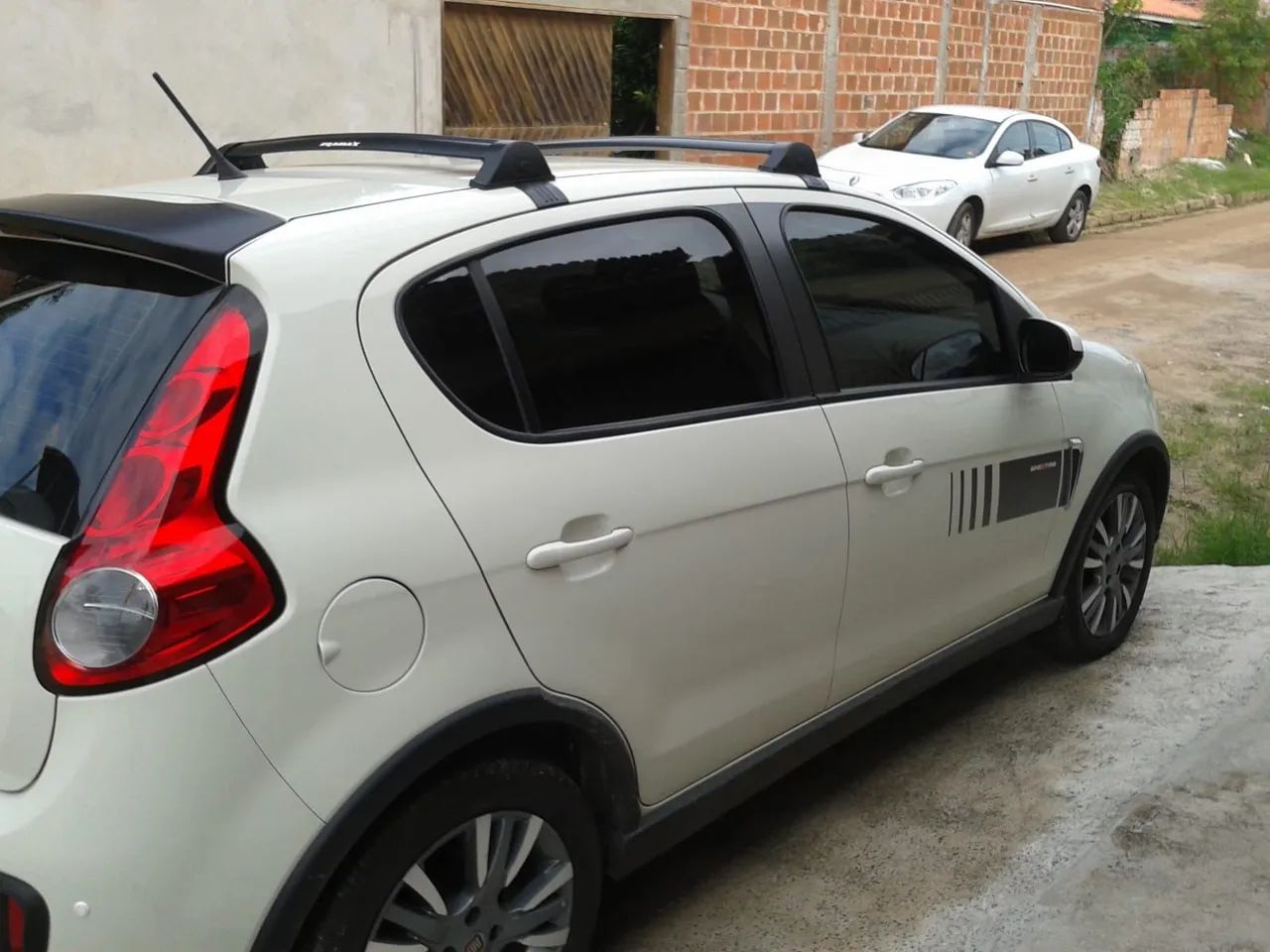 FIAT PALIO 2015 1.6 Dualogic COMPLETO - Foto 3