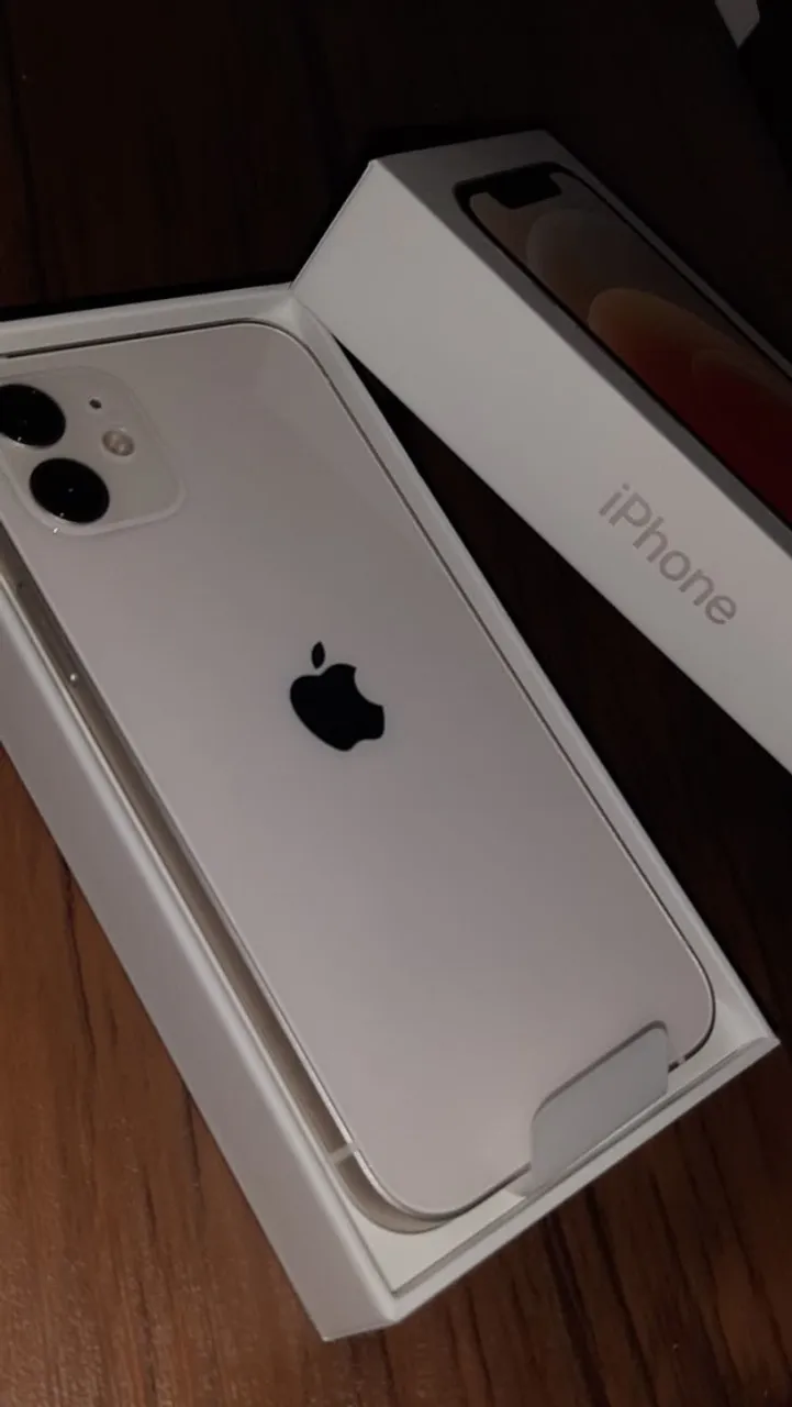 iPhone 12 preciso de peças
