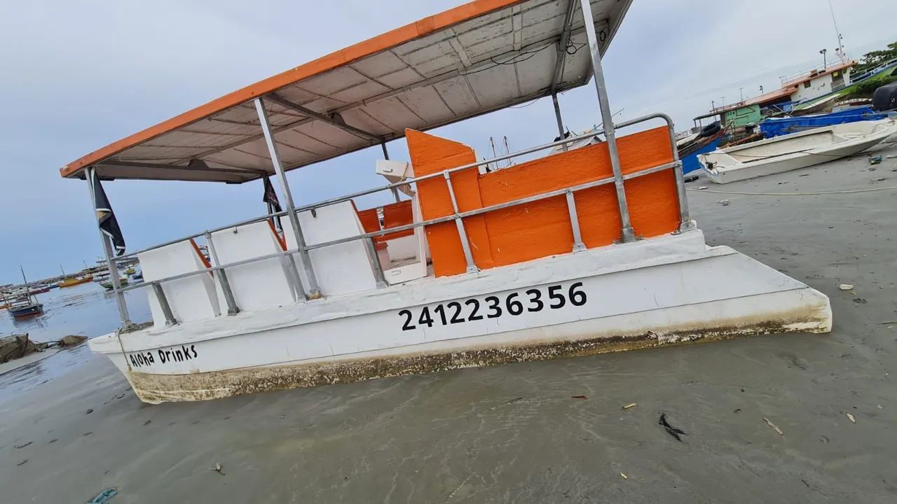 Catamarã 15+1 Oportunidade  - Foto 5