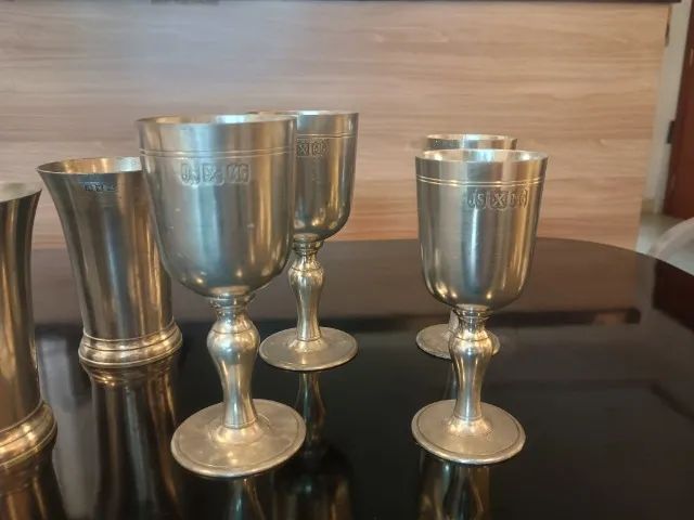 Jogo 7 peças John Somers em Estanho - Copos, Taças e Caneca - Foto 3